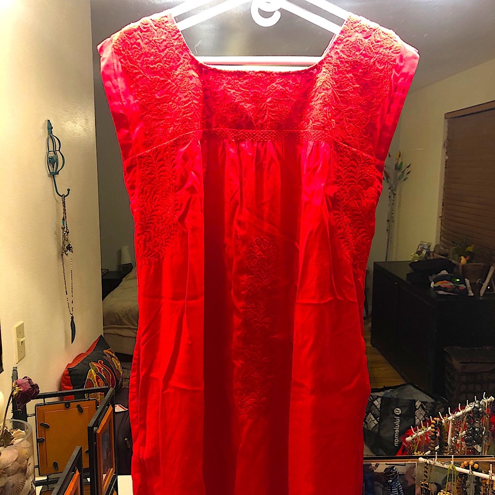 Sleeveless summer dress